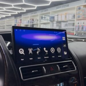 Android Screen in Car Plaza Dubai